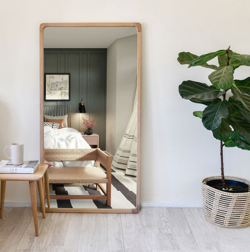 Furniture & Decor